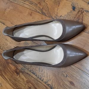 Banana Republic heels 👠